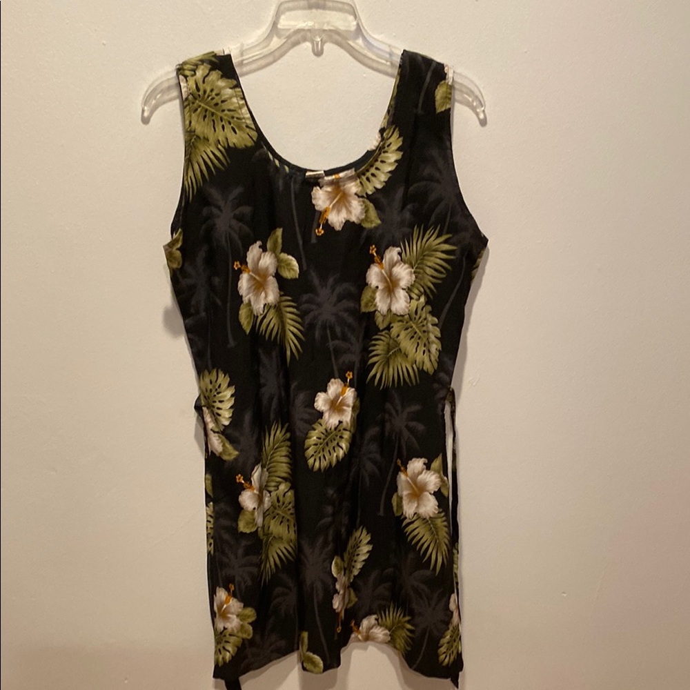 Tropical Floral Sleeveless swim coverup Large